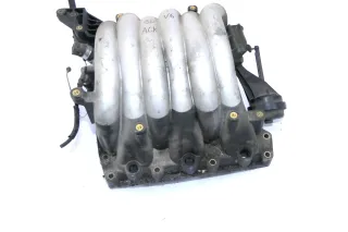 Audi A4 B5 3B Ansaugbrücke Ansaugkrümmer 2.8 193PS ACK Motor 078133223J - Bild 1