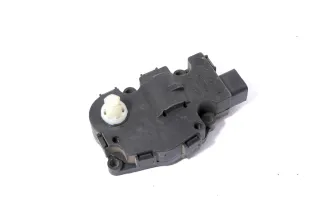 Audi A4 8K Touareg Stellmotor Heizung Luft Behr k9749005 EFB330 410475520 - Bild 2
