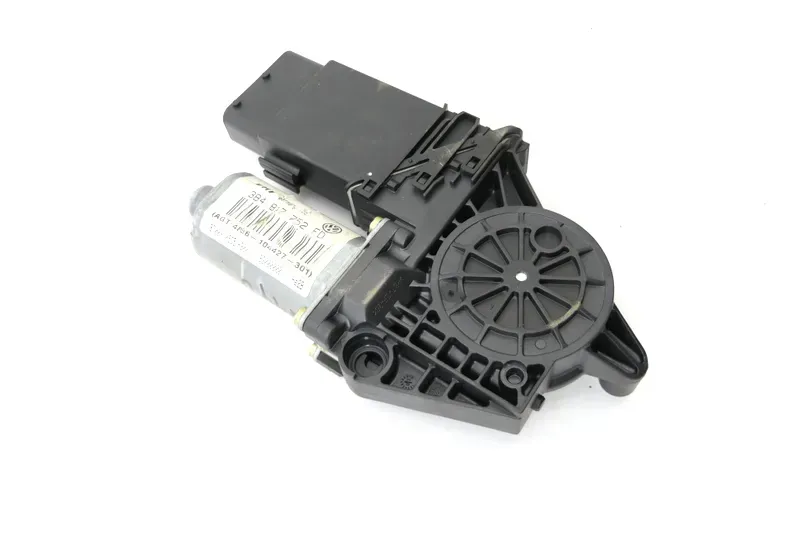 VW Passat 3BG ektrischer Fensterheber vorne rechts 3B4837752FD Fensterhebermotor - Bild 1