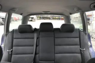 Audi A4 B5 Sitz Sitze hinten Rückbank Rücksitzbank Kombi schwarz Sitzflä - Bild 8