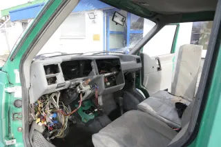 VW T4 Multivan Armaturenbrett Cockpit Amaturbrett mistral grau OHNE Anbauteile - Bild 4