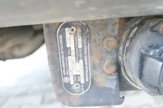 VW T4 Kastenwagen feste starre Anhängerkupplung mit Kabelbaum original F5818 - Bild 4