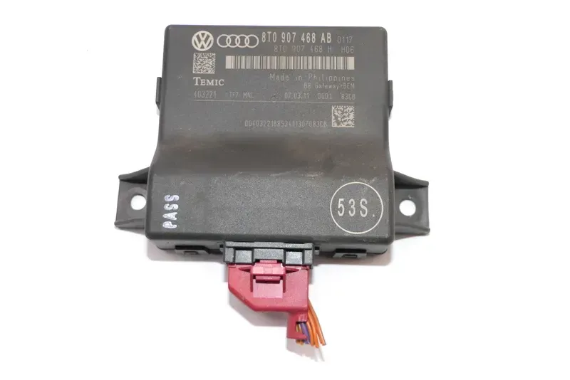 Audi A4 8K A5 8T Steuergerät Diagnose Interface 8T0907468AB - Bild 1