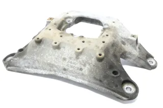Audi A4 8K A5 Achse vorne Vorderachse Automatik Getriebe 8K0399263AF Querträger - Bild 1