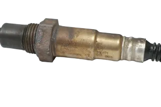 Audi A3 8P 2,0 FSI AXW Lambdasonde HINTER 06F906262S Vorkatsonde BLR BLX links - Bild 4