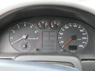 A4 B5 Tacho Tachometer 8D0919033C Benziner 1,6 1,8 bis ca. 1997 237.000km VDO - Bild 3