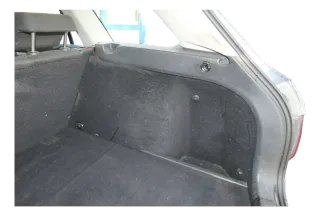 VW Golf Kombi 5 + 6 AJ Abdeckung Verkleidung Kofferraum hinten rechts - Bild 1