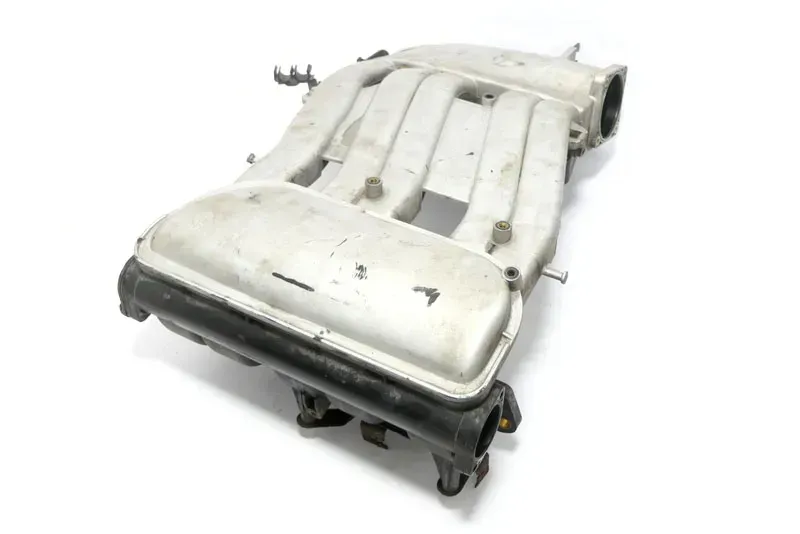 VW Golf 4 Passat Ansaugbrücke Ansaugkrümmer 2,3 V5 AGZ 110KW 150PS 071133203D - Bild 1