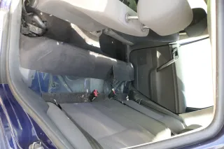 VW Polo 9N 9N3 Sitz Rückbank Sitzfläche Sitze 3 Punkt Gurt hinten für Kopfstütze - Bild 2