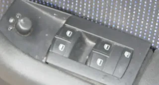 Audi Q7 4L A3 8P ektrischer Fensterheber Schalter vorne links + Spiegelschalter - Bild 1