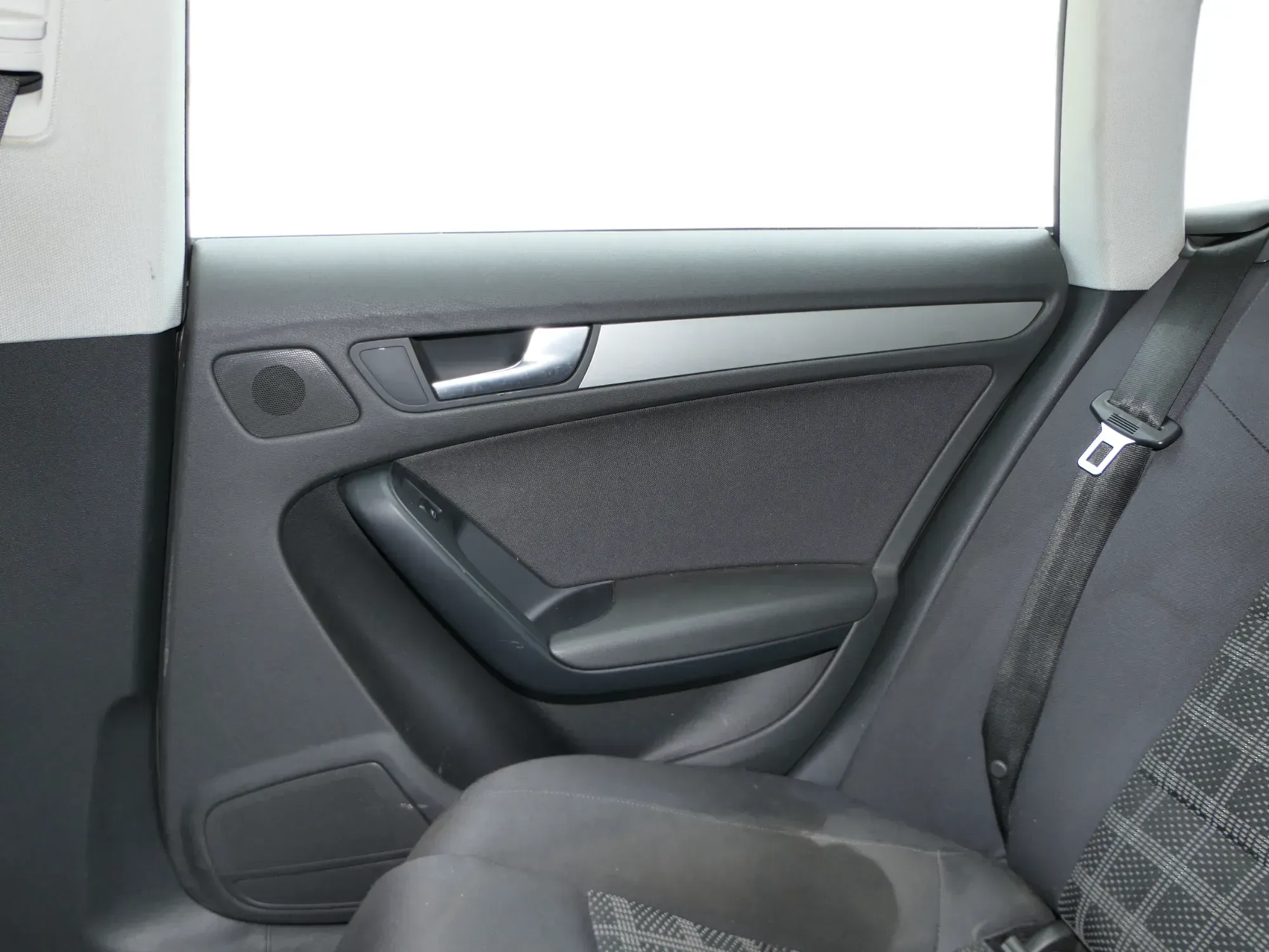 1x A5 8T Türverkleidung Verkleidung Tür hinten rechts 4/5-Türer soul schwarz - Bild 1