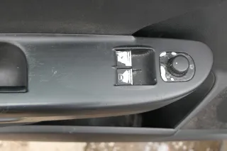 VW Passat 3C Variant 1x Türverkleidung Verkleidung Tür vorne links schwarz - Bild 3