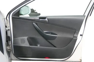 1x VW Passat 3C Variant Türverkleidung Verkleidung Tür vorne rechts schwarz - Bild 1