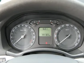 Skod Octavia 1Z Tacho Tachometer Kombiinstrument 1Z0920812B Benzin BLF 194.000km - Bild 1