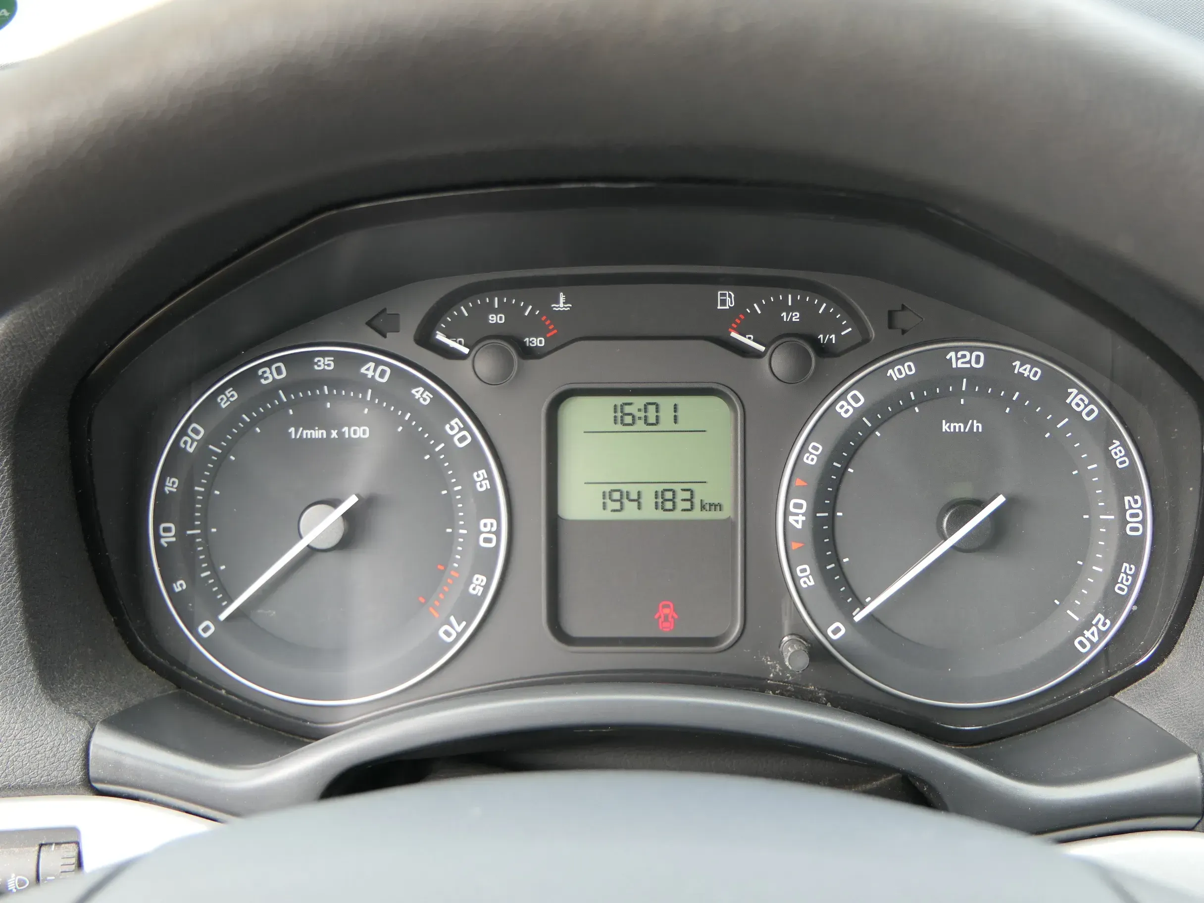 Skod Octavia 1Z Tacho Tachometer Kombiinstrument 1Z0920812B Benzin BLF 194.000km - Bild 1