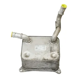 Audi A6 4F Ölkühler Halter Kühlker Öl 079117015A BVJ 4,2 8 Zylinder ## - Bild 1