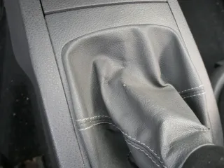 VW Polo 9N 9N3 Schaltknauf Schaltsack Schaltung 6Q1711113G Leder schwarz - Bild 7
