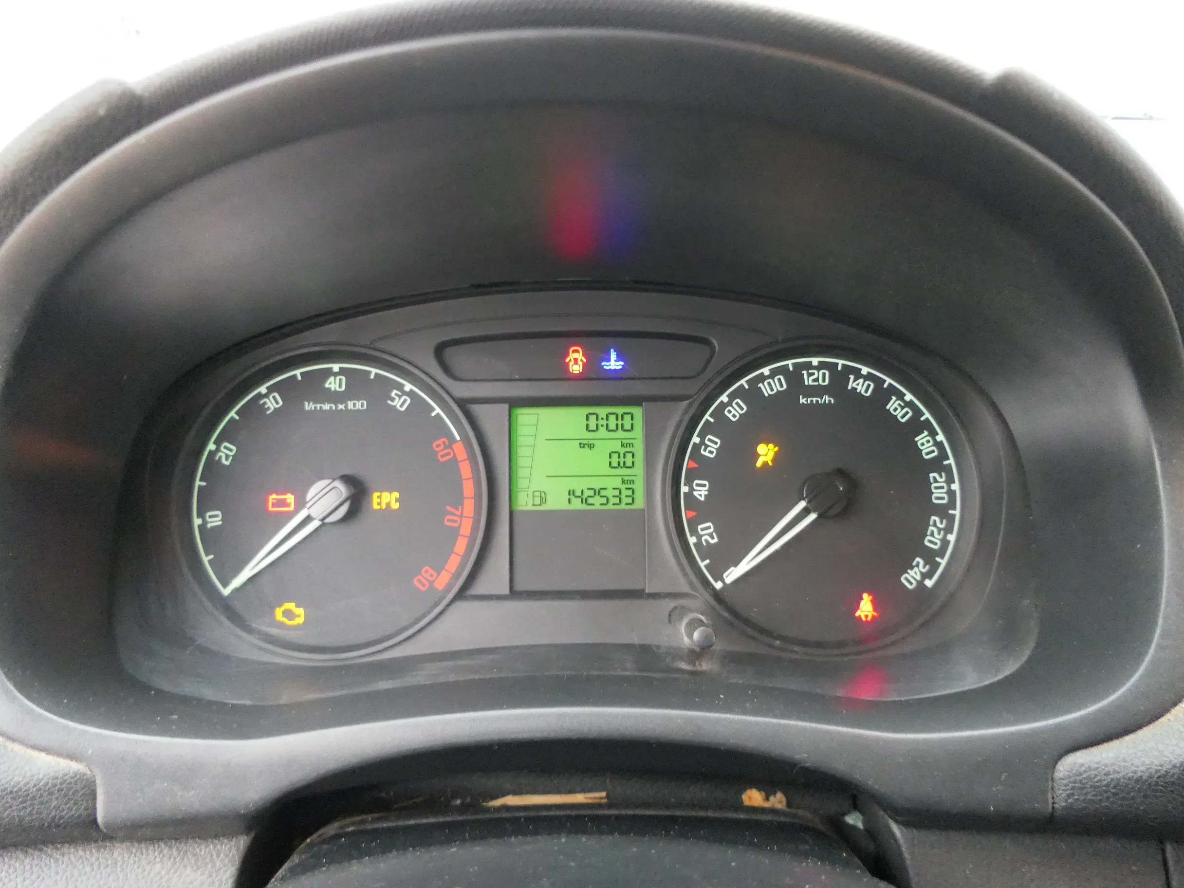Skoda Fabia Roomster Tacho Tachometer Kombiinstrument 142.000km 5J0920801B - Bild 1