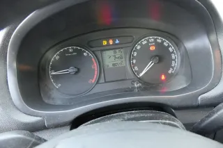Skoda Fabia Roomster Tacho Tachometer Kombiinstrument 180.000km 5J0920801C TDI - Bild 1