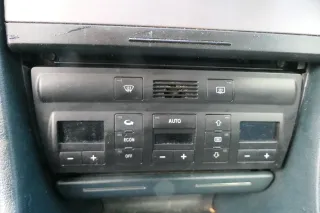 Audi A6 4B Aschenbecher vorne 4B0857951AL / AK grün lago - Bild 2