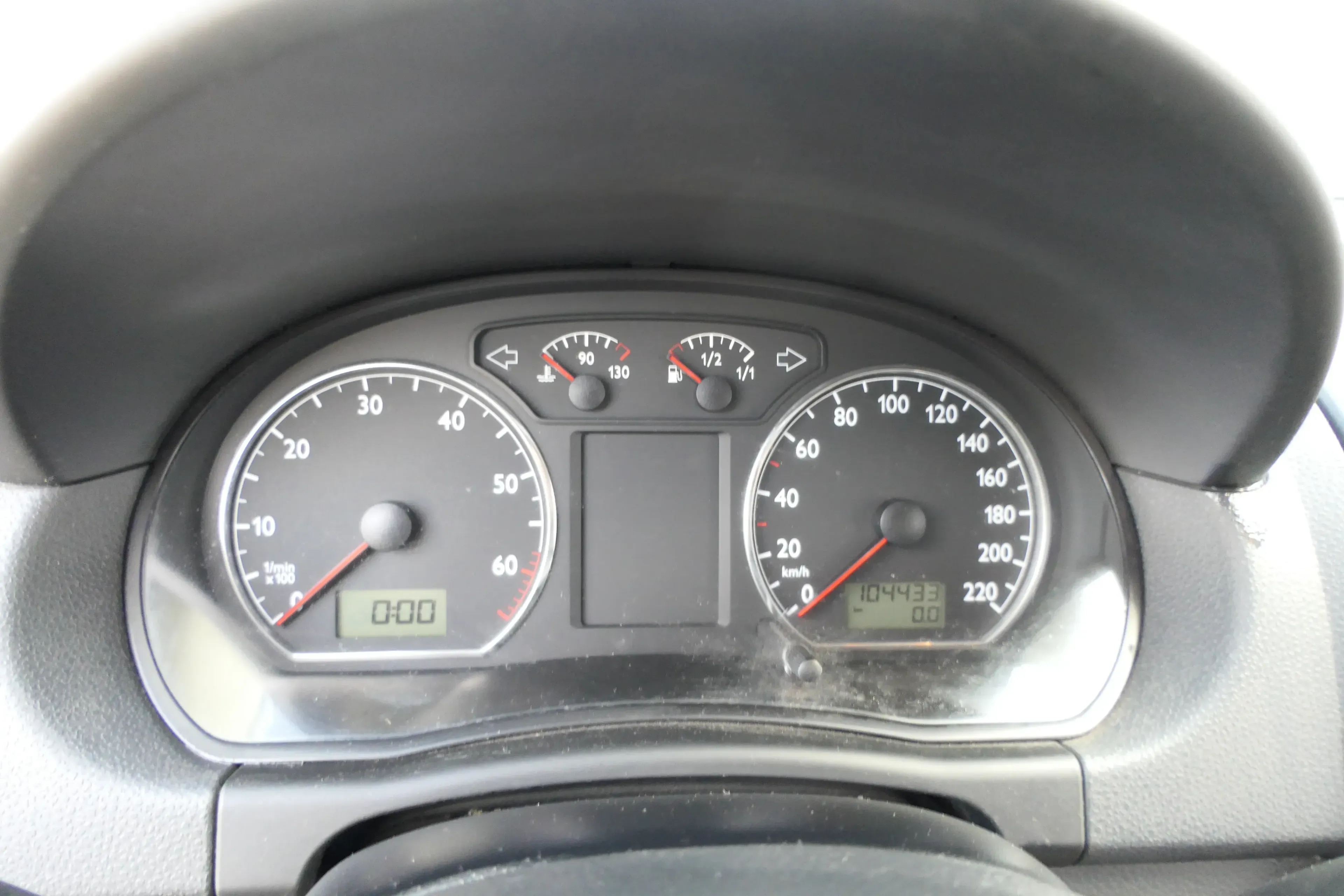 VW Polo 9N Tacho Tachometer Kombiinstrument 104.000km 6Q0920802 1,4 55kw 75PS - Bild 1