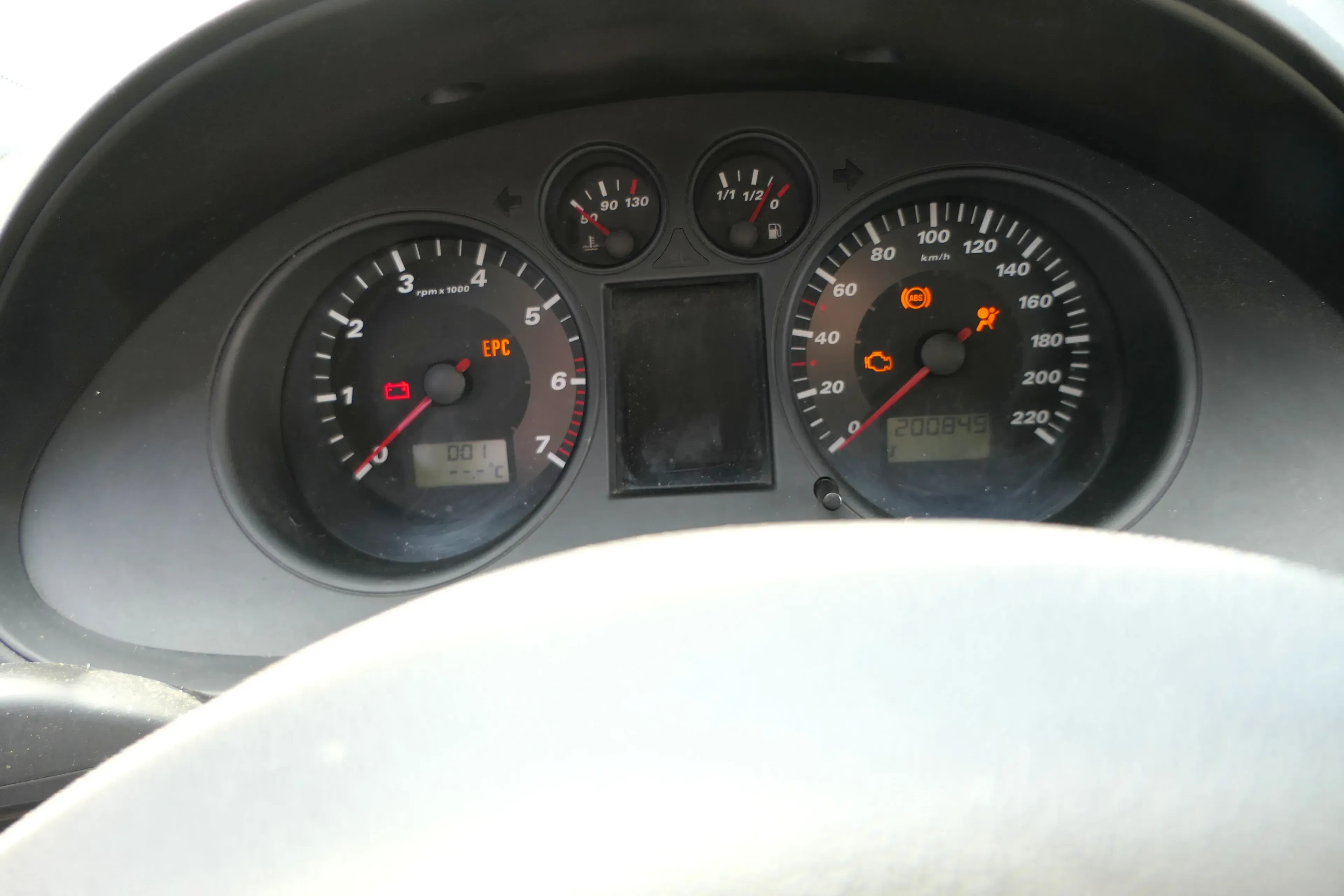 Seat Ibiza 6L Tacho Tachometer Kombiinstrument 200.000km 6L0920801 1,2 47kw 1,4 - Bild 1