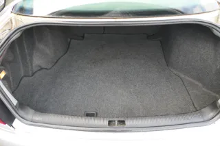 Audi A4 B5 Limousine Verkleidung Teppich Kofferraum Kofferraumteppich - Bild 2