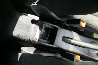 VW Golf 3 1H 1E Cabrio Mitteltunnel Aschenbecher hinten Verkleidung schwarz - Bild 4