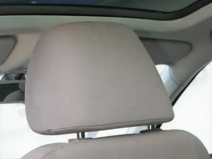 1x Golf 5 1K Jetta auc Kombi Kopfstützen Kopfstütze vorne rechts links latte mac - Bild 1