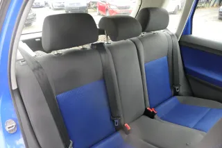 VW Polo 9N 9N3 Sitz Rückbank Sitzfläche Sitze 3 Punkt Gurt hinten blau OHNEKopf - Bild 2