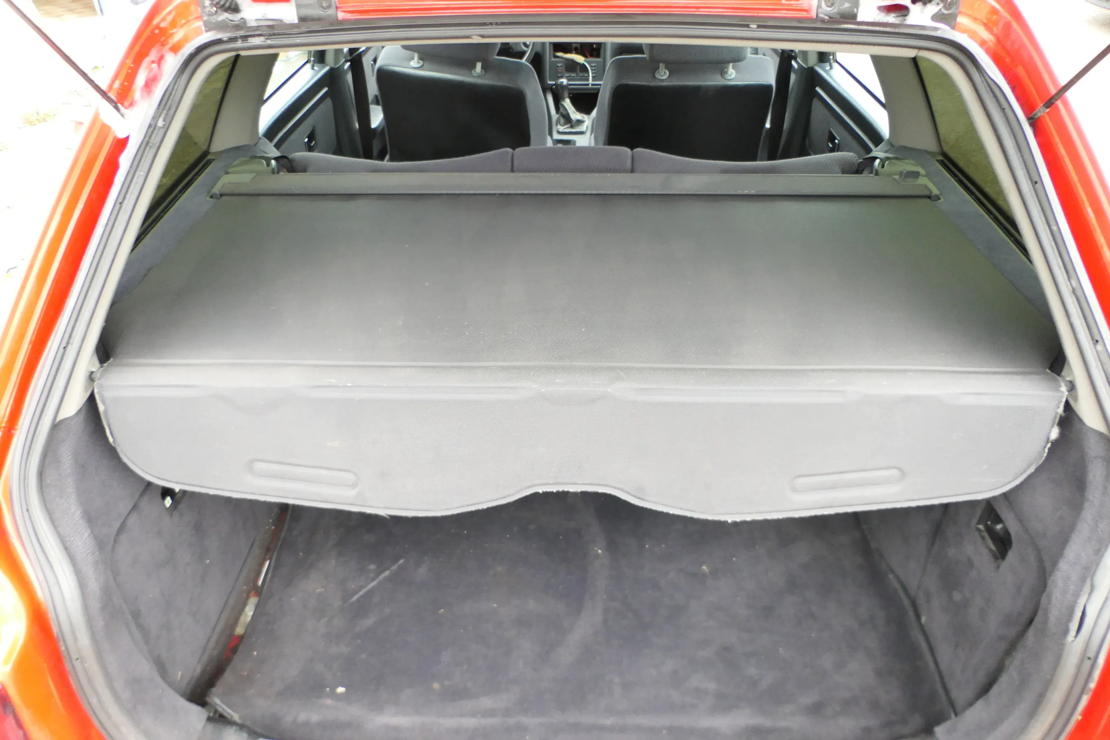Audi 80 8C Kombi Avant Laderaumabdeckung Rollo Hutablage Kofferraum schwarz - Bild 1