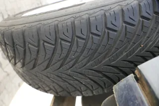 2x VW Sharan NUR Reifen 215/55 R16 97V Winterreifen ca. 5-6mm - Bild 3