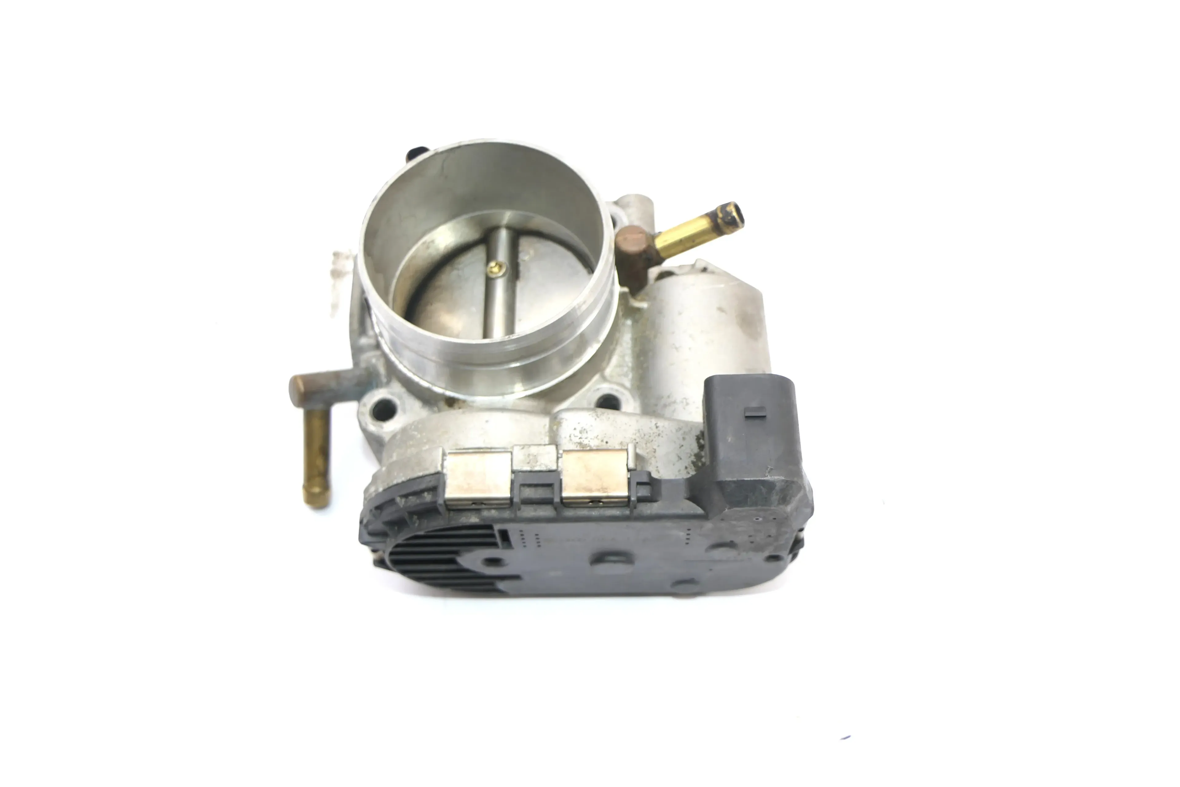 VW Golf 4 Bora Drosselklappe 2,0 85kw 115PS AZJ 06A133062Q 06A133062D - Bild 1