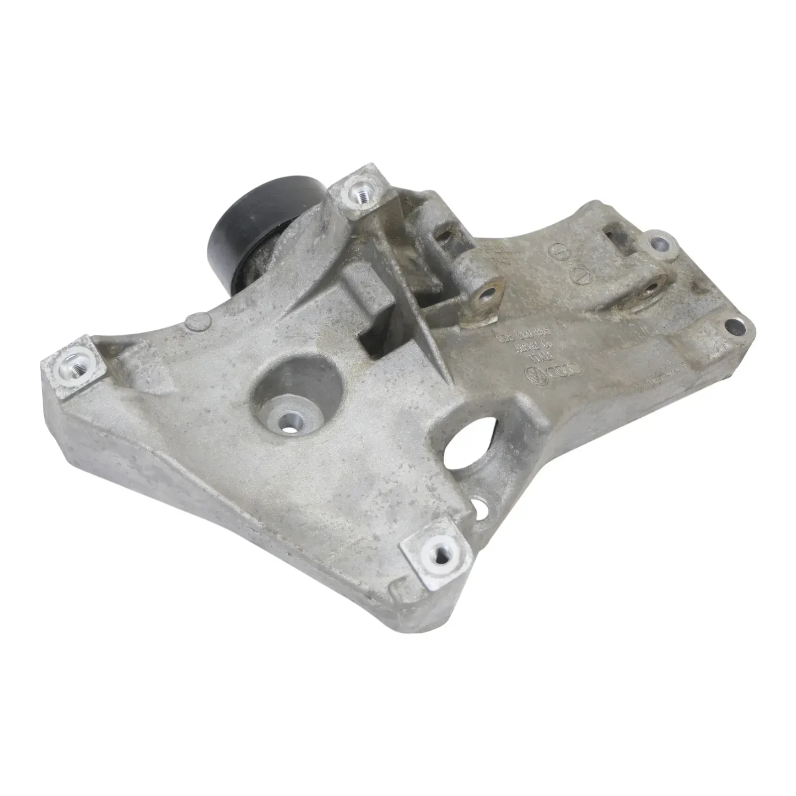 VW Golf 5 Halter Konsole Lichtmaschine Träger 036260883 B 1,4 BCA 55kw 75PS - Bild 1