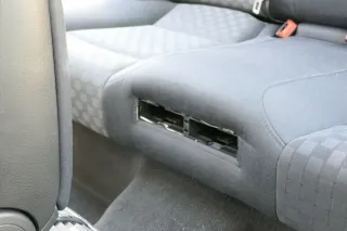 Audi A6 4B Limousine Rückbank Rücksitzbank Sitz Rücksitz 3Punkt Recaro - Bild 5