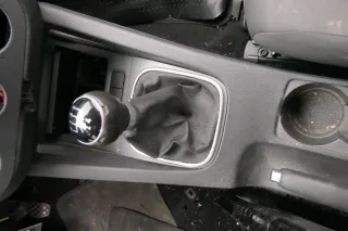 VW Golf 5 Schaltknauf Schaltsack Schaltung Schaltknüppel original 5-Gang - Bild 2