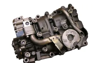 VW Passat 3C Ausgleichwellenmodul Ölpumpe 2.0 TDI 103kw 140PS BMR / BUZ Stift ne - Bild 1