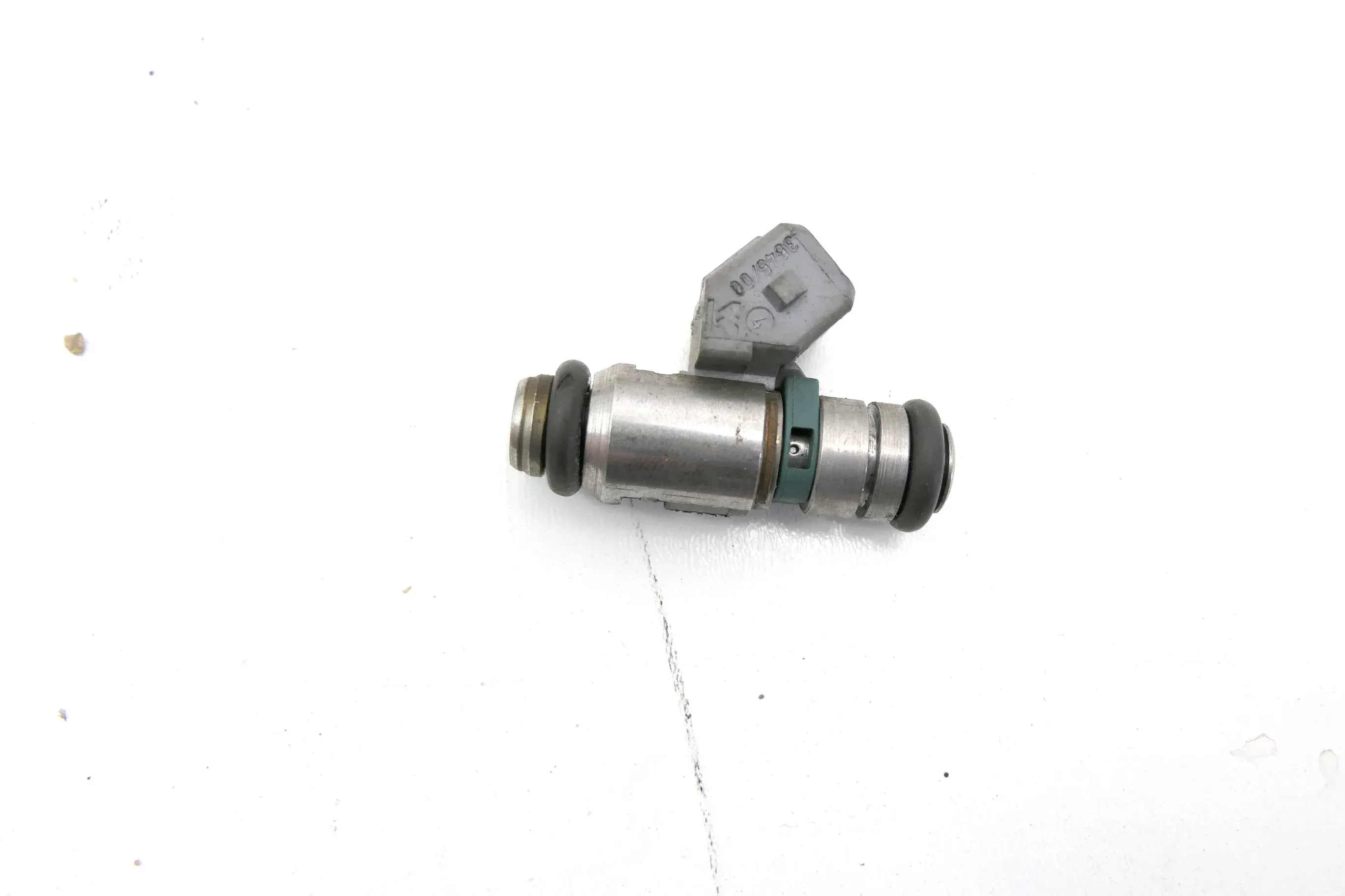 VW Polo 6N Einspritzdüse 1,6l 555kw 75PS AEE + ALM Motor 032906031a 032031a - Bild 1