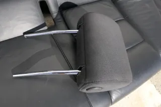 Audi A4 B6 8E Kopfstütze vorne rechts schwarz / soul vorn 8E0881902 - Bild 2