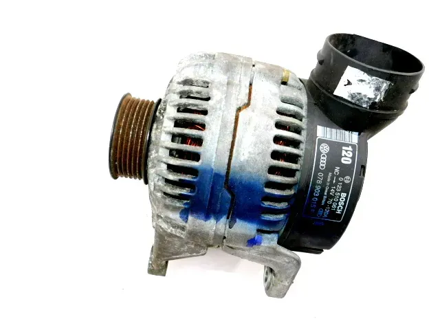 Audi A4 B4 A6 4B Lichtmaschine Generator 078903015F 120A V6 V8 - Bild 1