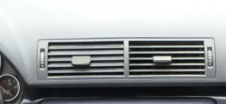 Audi A4 8E B6 B7 Lüftungsdüse Düse Lüftung Mitte 8E0820951H Lüftungsgitter blau - Bild 1