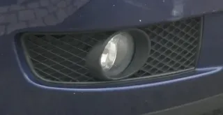Polo 6N2 Gitter in Stoßstange Blende Abdeckung rechts vorne +Nebelscheinwerfer - Bild 1