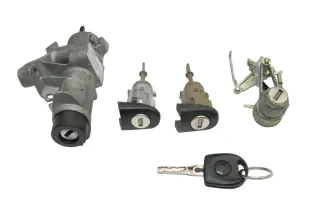 VW Golf 4 Lim Schloßsystem 2x Türschloß 1x Schlüssel Schloß Zündschloß Hecksch O - Bild 1