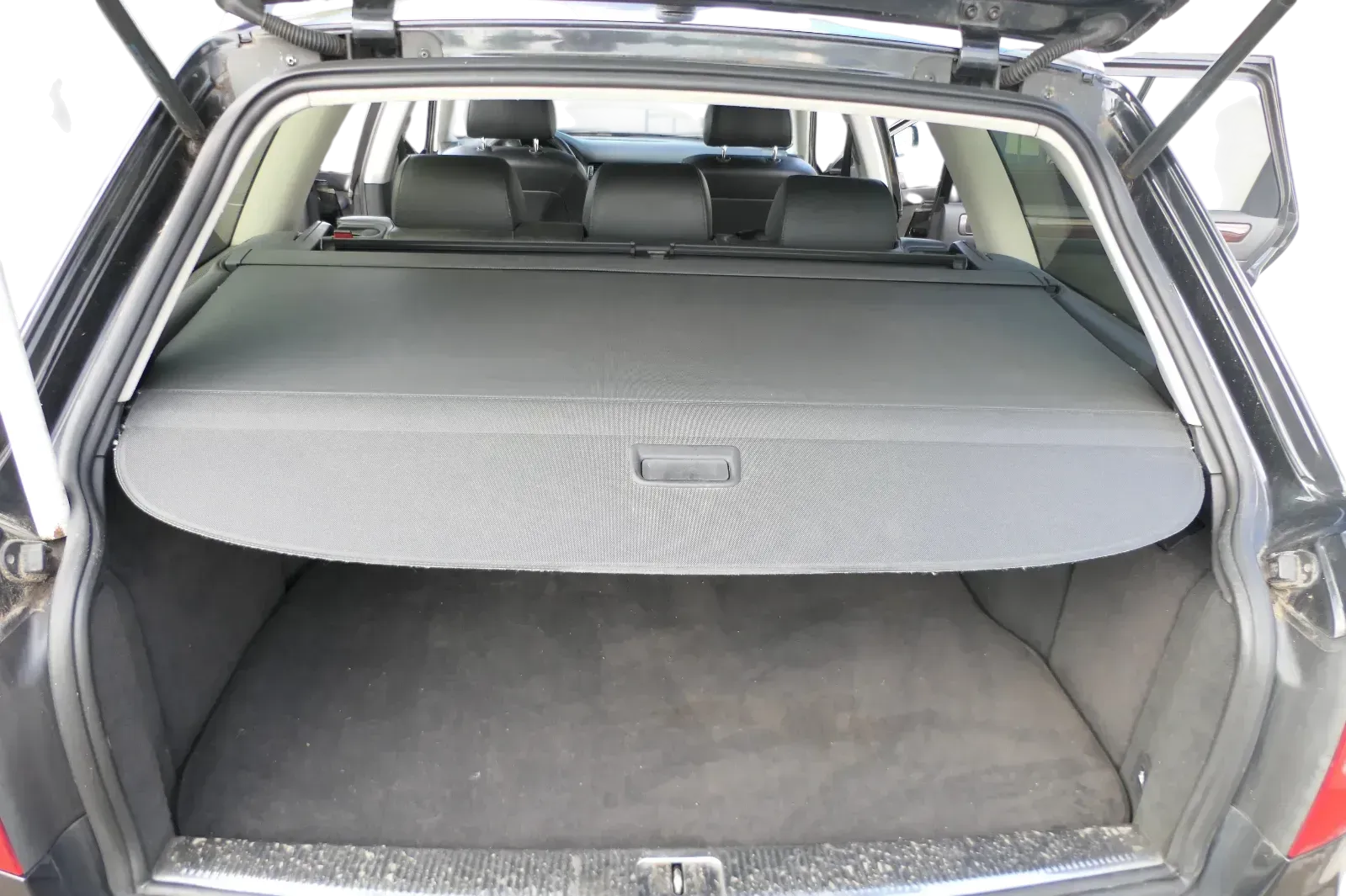 Audi A6 4B Kombi Avant Laderaumabdeckung Rollo Hutablage Kofferraum schwarz - Bild 1