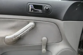 1x Golf 4 Bora Türverkleidung Verkleidung Tür vorne links 4/5-Türer grau - Bild 2
