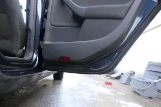 1x Golf 5 Limousine Türverkleidung Verkleidung Tür hinten rechts 4/5-Türer schwa - Bild 2