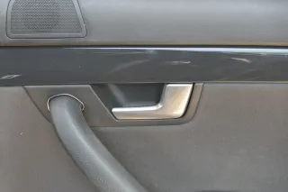 1x A4 8E B6 Türverkleidung Verkleidung Tür hinten rechts schwarz soul - Bild 3