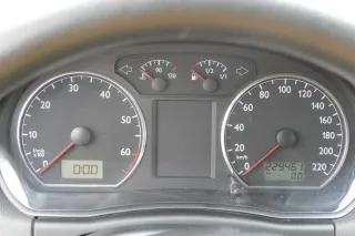 VW Polo 9N Tacho Tachometer Kombiinstrument 229.000km 6Q0920801P 1,2 47kw 40kw - Bild 1