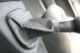 VW Lupo Polo 6N2 Schaltknauf Schaltsack Schaltung Schaltknüppel schwarz Leder - Bild 3