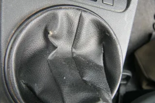 Skoda Fabia Roomster 5J Schaltknauf Schaltsack Schaltung Schaltknauf original 9B - Bild 6